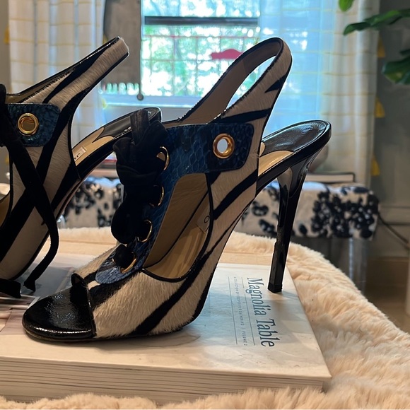 Jimmy Choo Zebra Print Heel - Picture 6 of 13